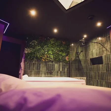 Appartement BAHIA -Suite romantique&SPA Privé